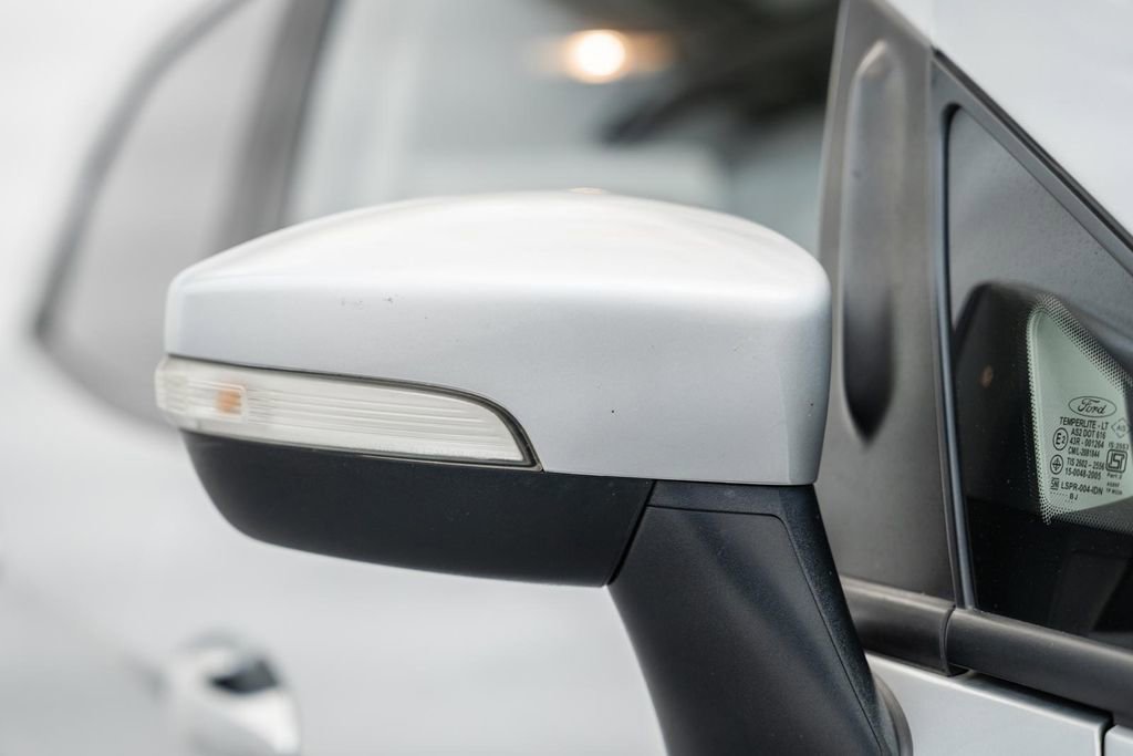 Used 2019 Ford EcoSport SE AWD/4WD image 15