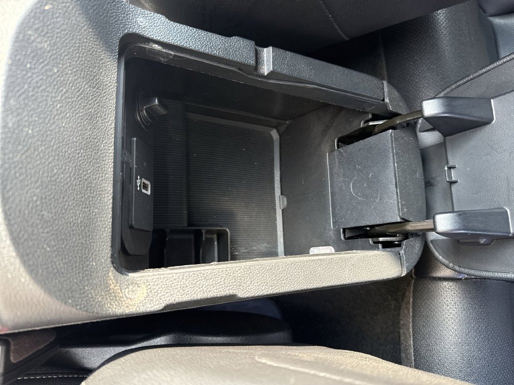 Used 2018 Ford Mustang Premium RWD image 28