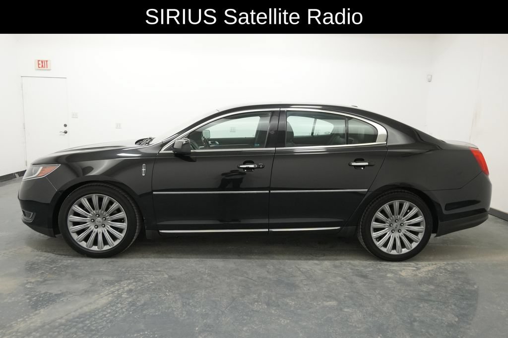 Used 2013 Lincoln MKS AWD image 4