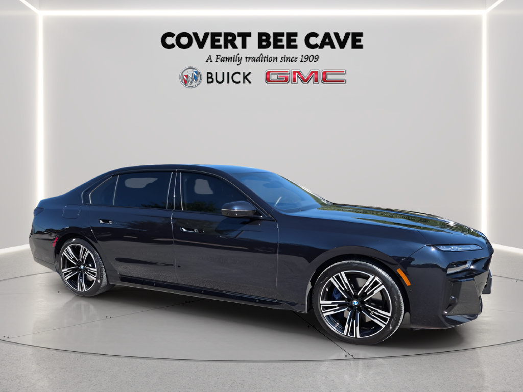 Used 2023 BMW 740i w/ Executive Package RWD image 12