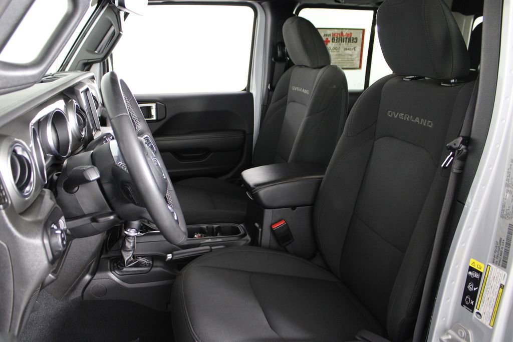 Used 2023 Jeep Gladiator Overland image 19