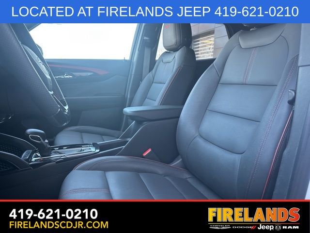 Used 2024 Chevrolet TrailBlazer RS w/ Driver Confidence Package image 18