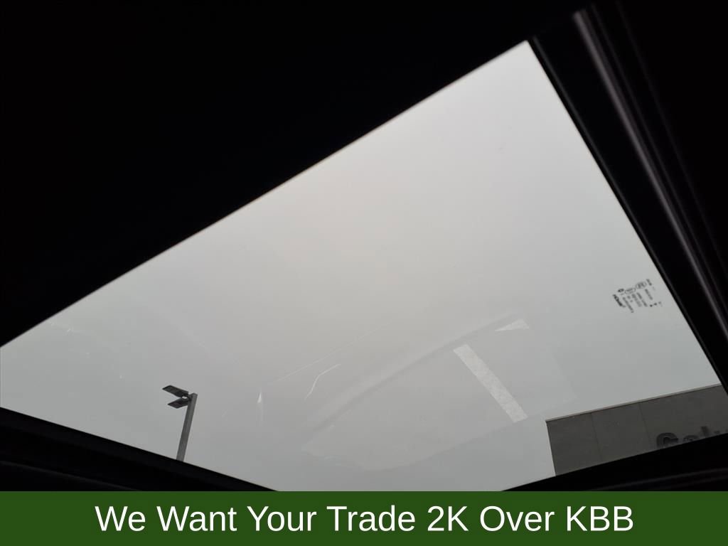 Used 2025 Jeep Grand Cherokee Overland w/ Adv Protech Group III image 16