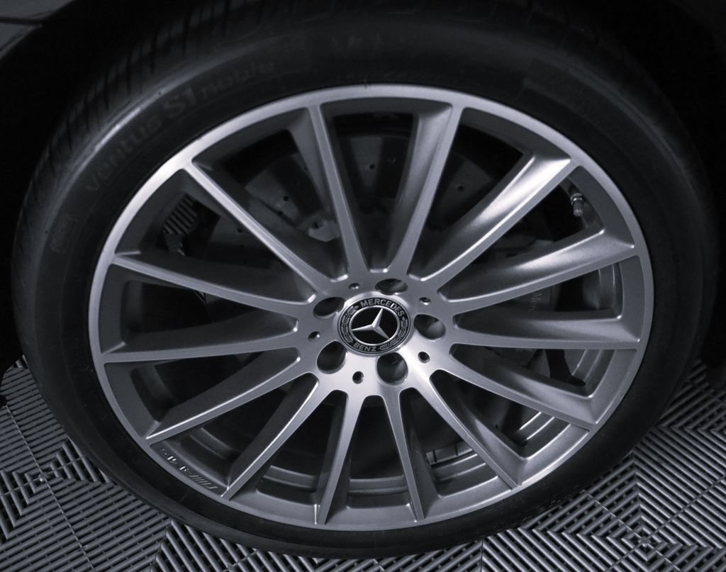 Used 2022 Mercedes-Benz S 580 4MATIC Sedan image 7