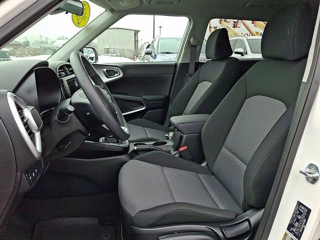 Certified 2023 Kia Soul LX w/ LX Technology Package image 13