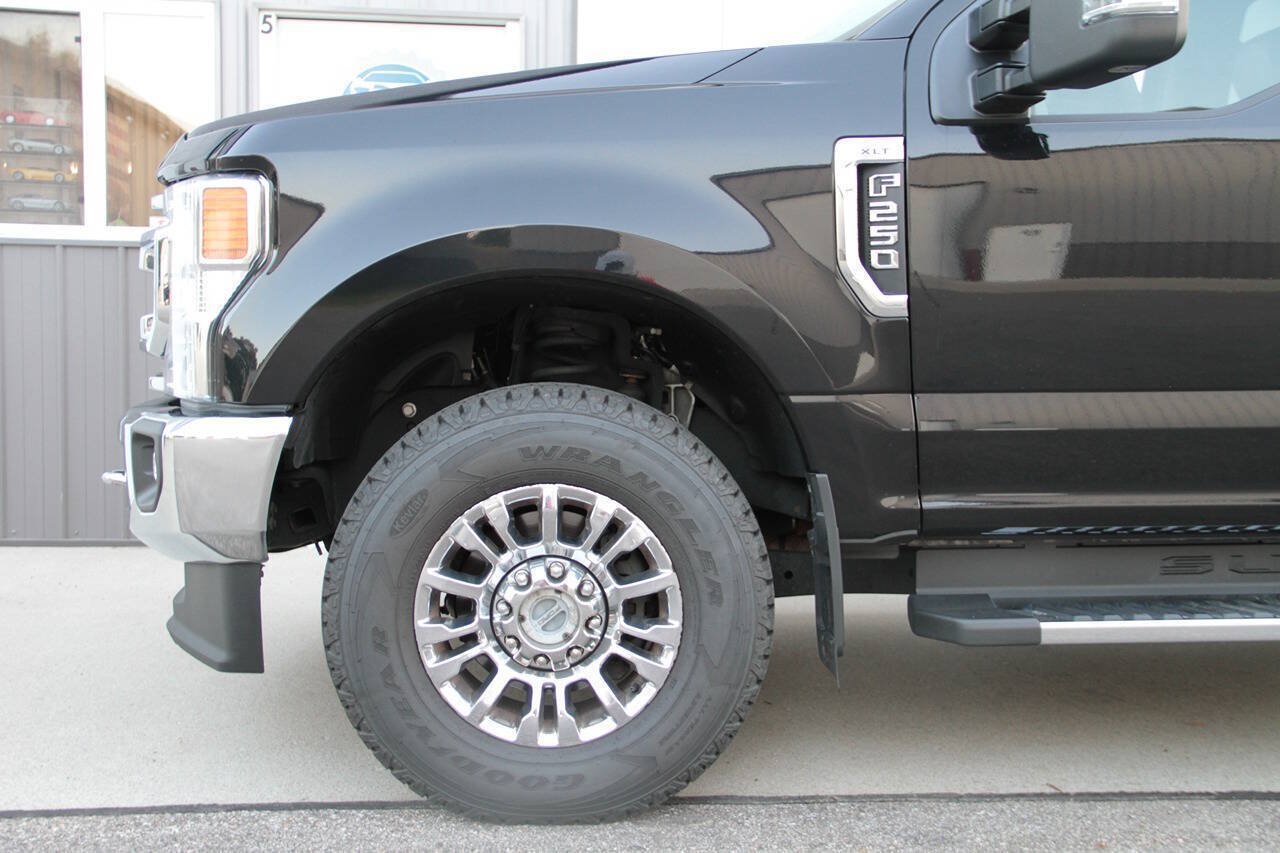 Used 2020 Ford F250 XLT w/ XLT Premium Package AWD/4WD image 25