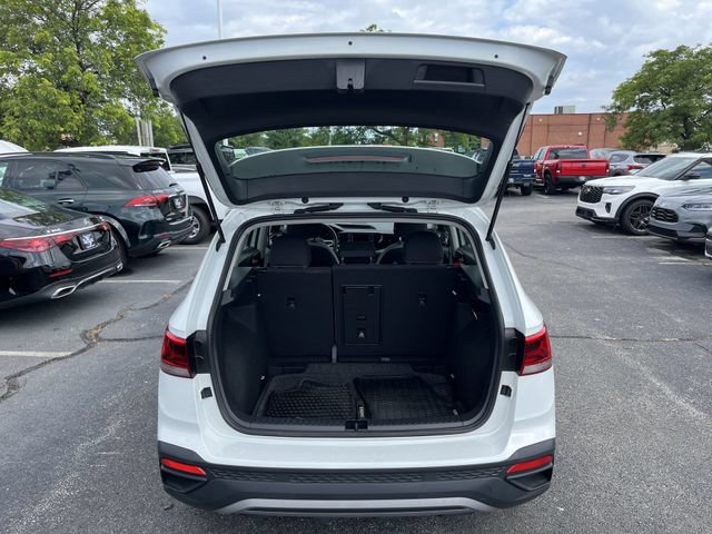 Used 2023 Volkswagen Taos S FWD image 21