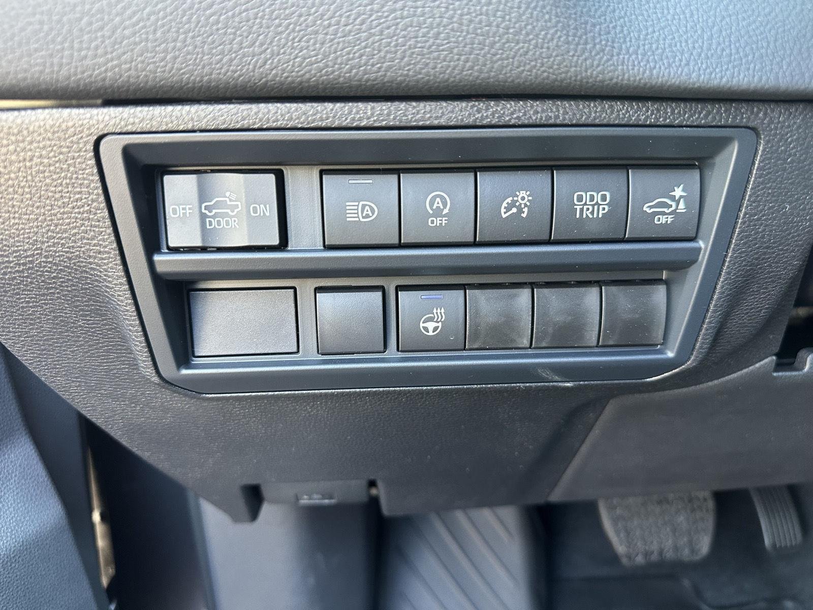 New 2026 Toyota Tundra Limited AWD/4WD image 12
