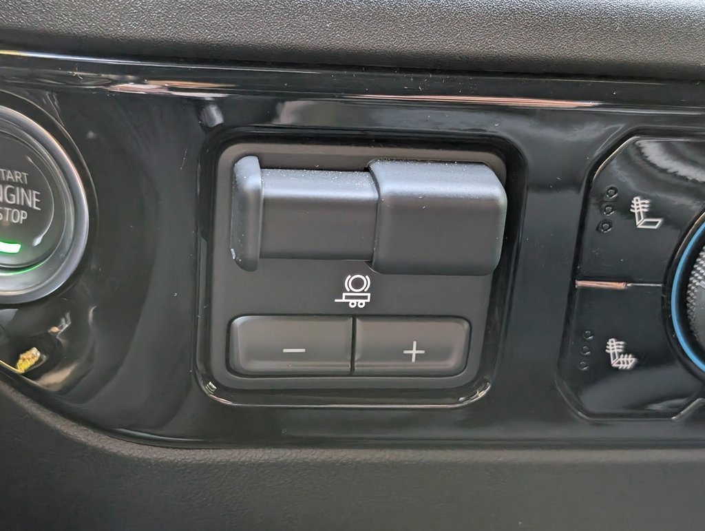 Used 2025 Chevrolet Silverado 1500 LT w/ Protection Package image 30