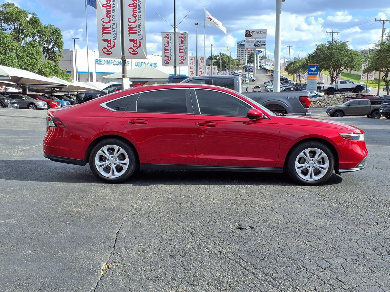 Used 2025 Honda Accord LX image 5