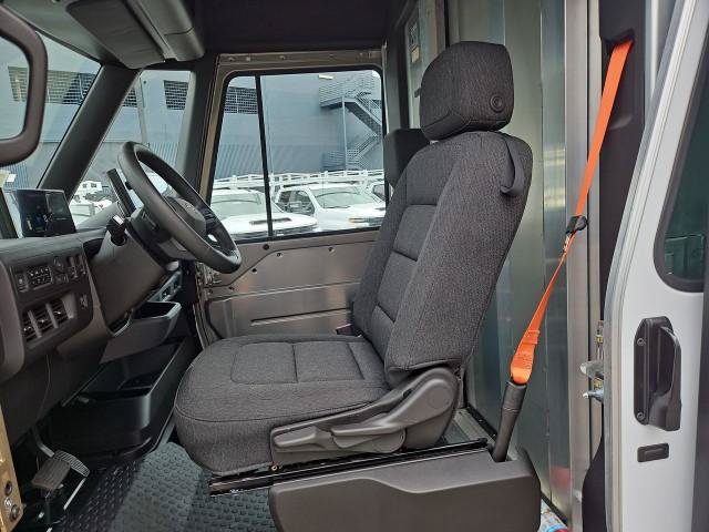 New 2025 Chevrolet Brightdrop 600 FWD image 19