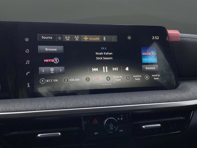 Used 2025 Nissan Kicks SV w/ SV Premium Package image 17