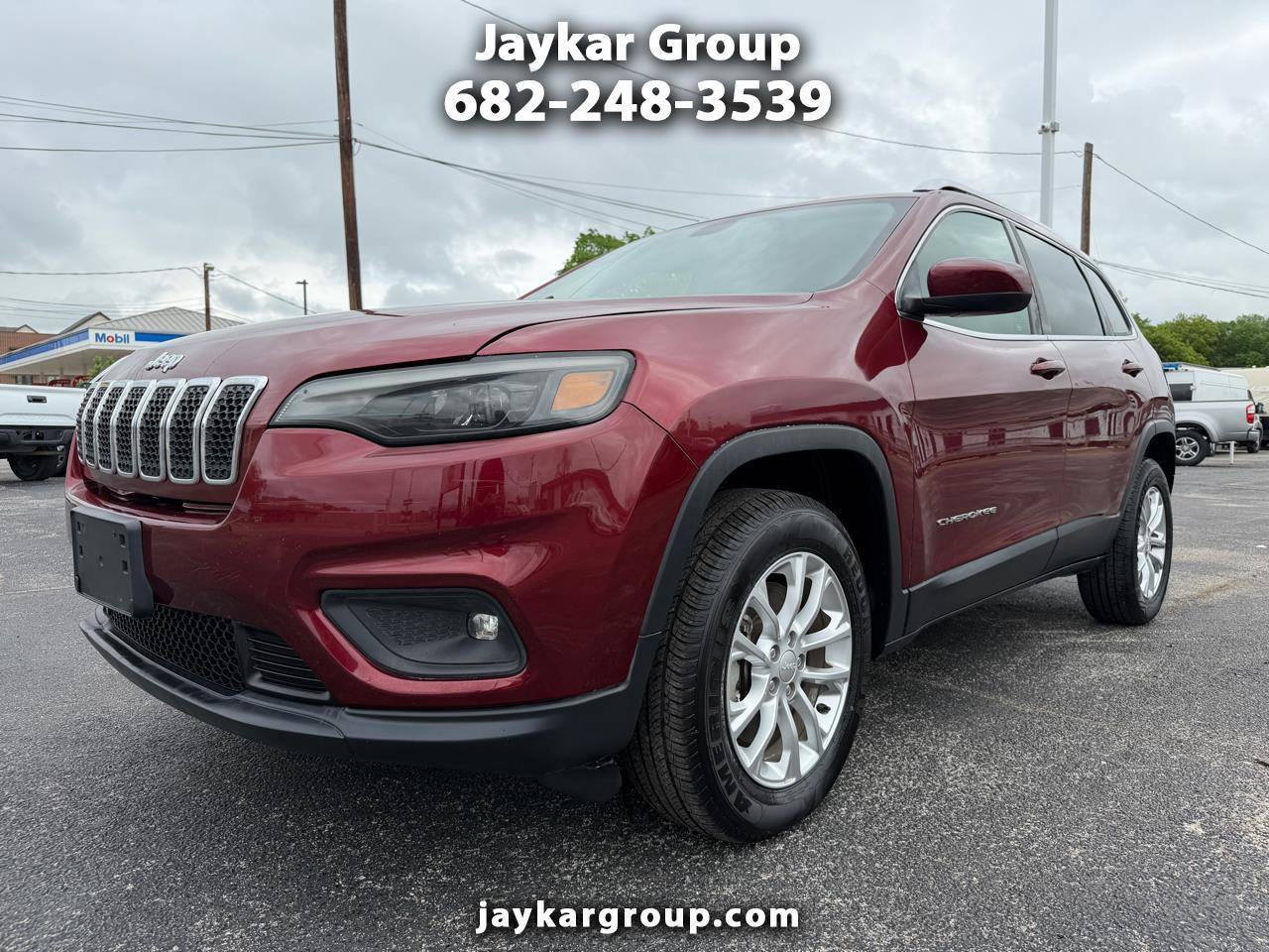 Used 2019 Jeep Cherokee Latitude w/ Popular Appearance Group AWD/4WD image 1