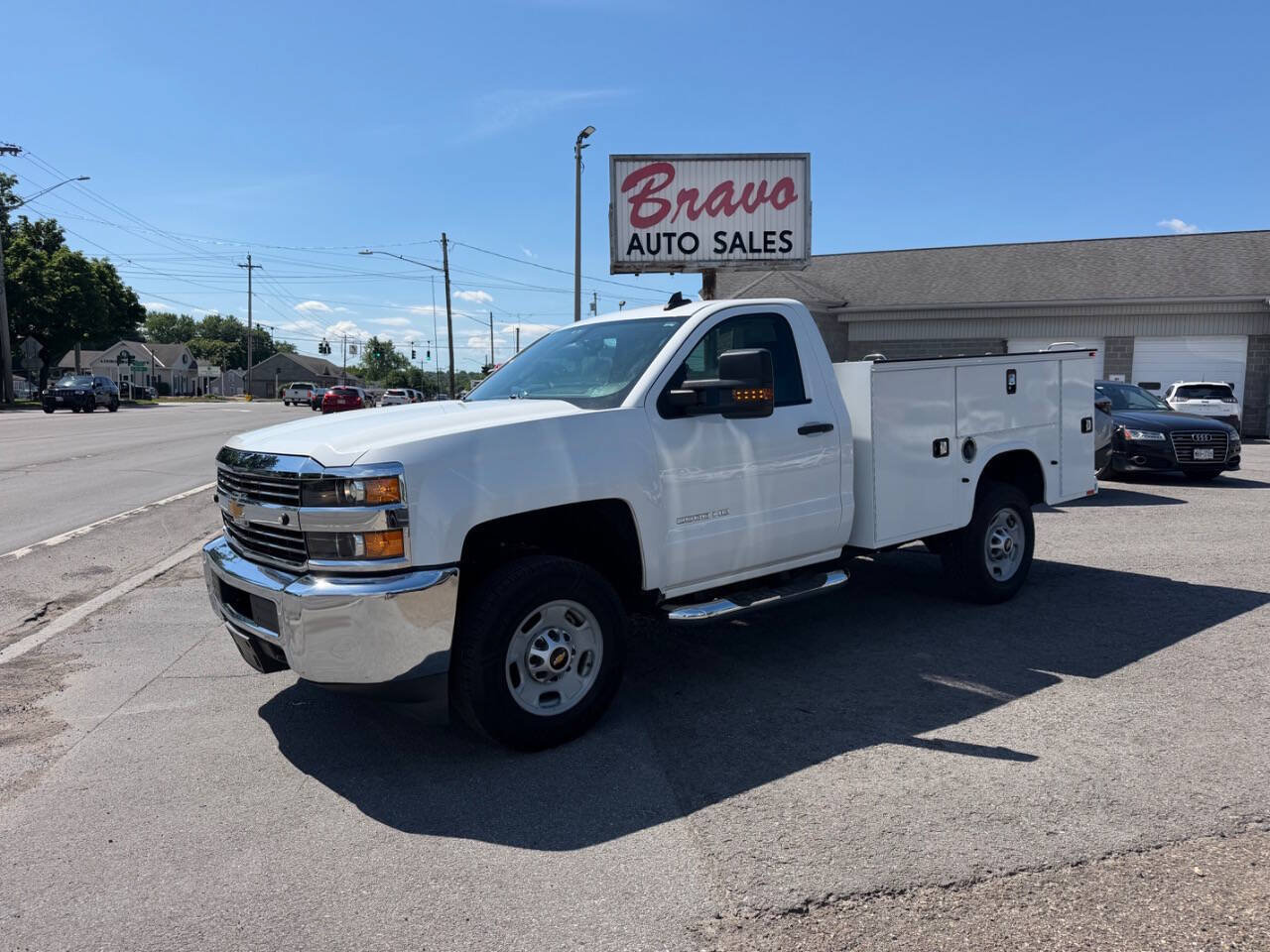 Used 2018 Chevrolet Silverado 2500 W/T w/ WT Fleet Convenience Package RWD image 1