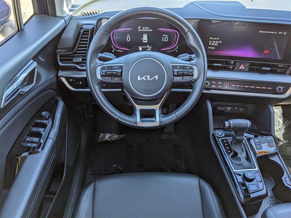 Certified 2025 Kia Sportage EX image 16