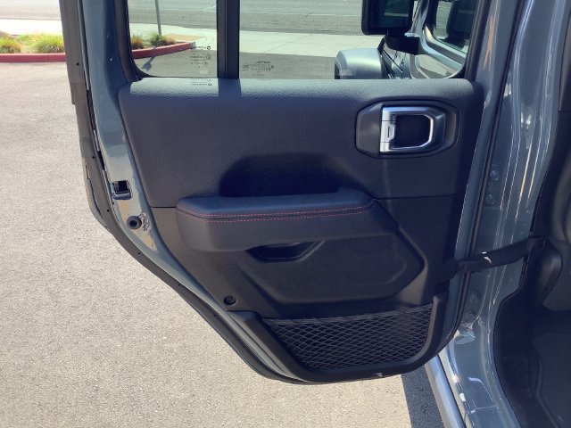 Used 2024 Jeep Wrangler Unlimited Rubicon w/ Safety Group AWD/4WD image 26