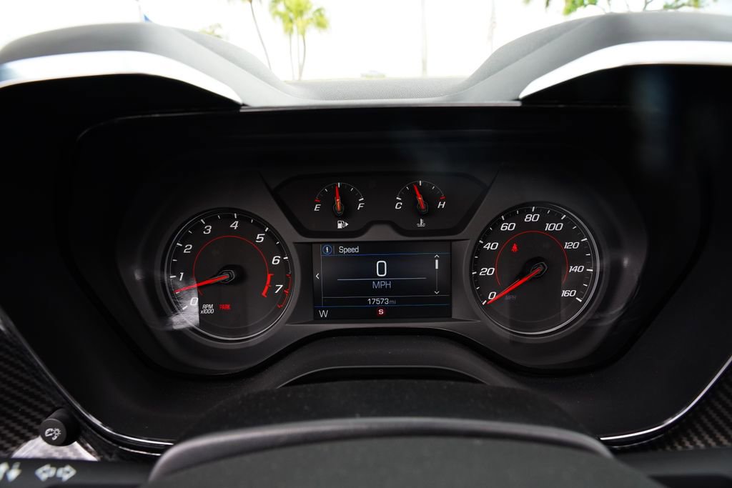 Used 2024 Chevrolet Camaro LT RWD image 24