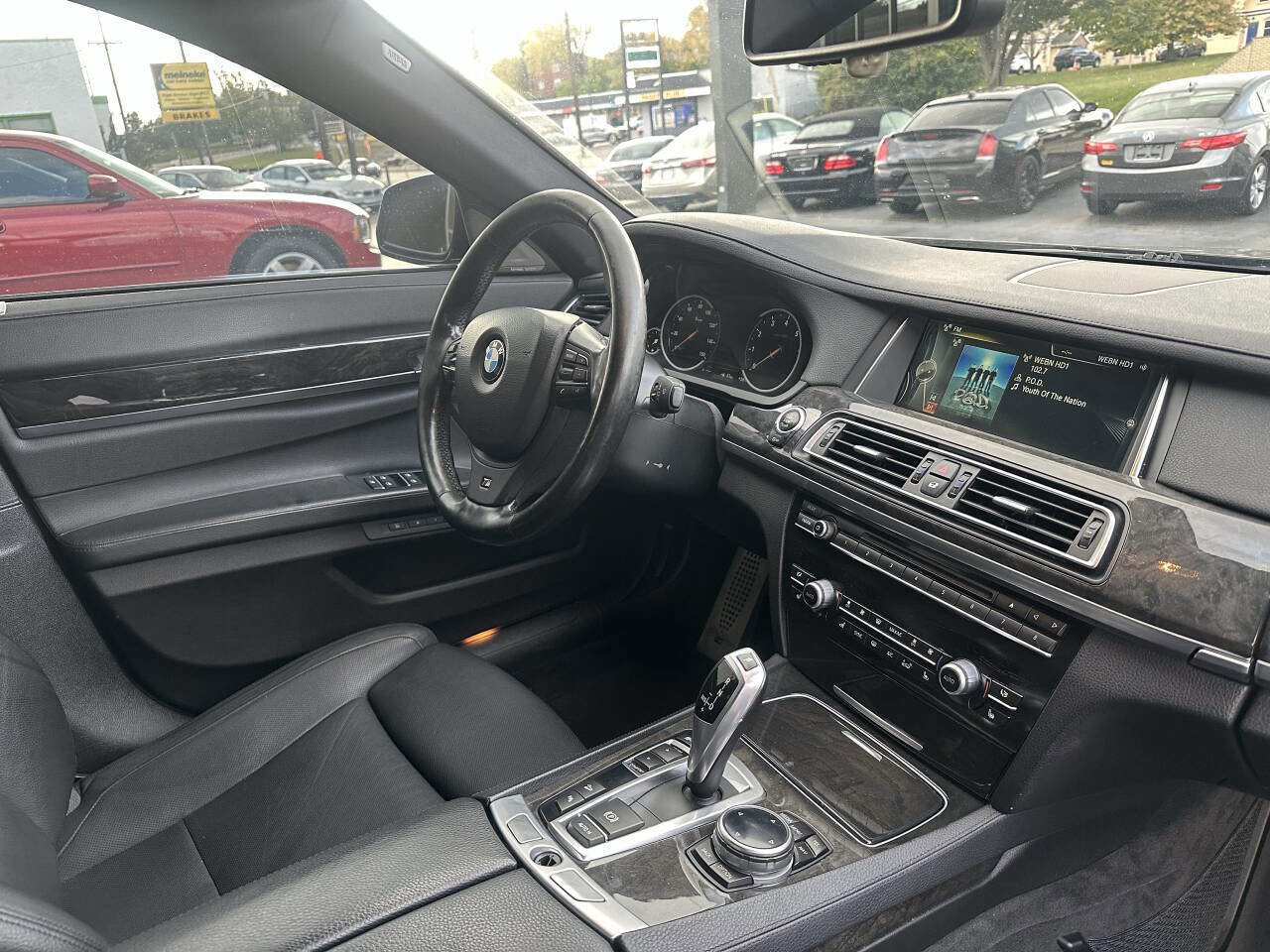 Used 2014 BMW 740Li image 18