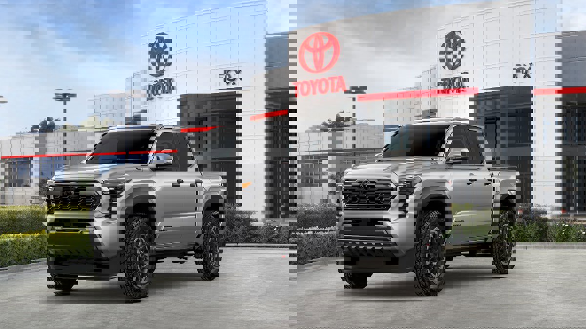 New 2026 Toyota Tacoma TRD Off-Road video 1