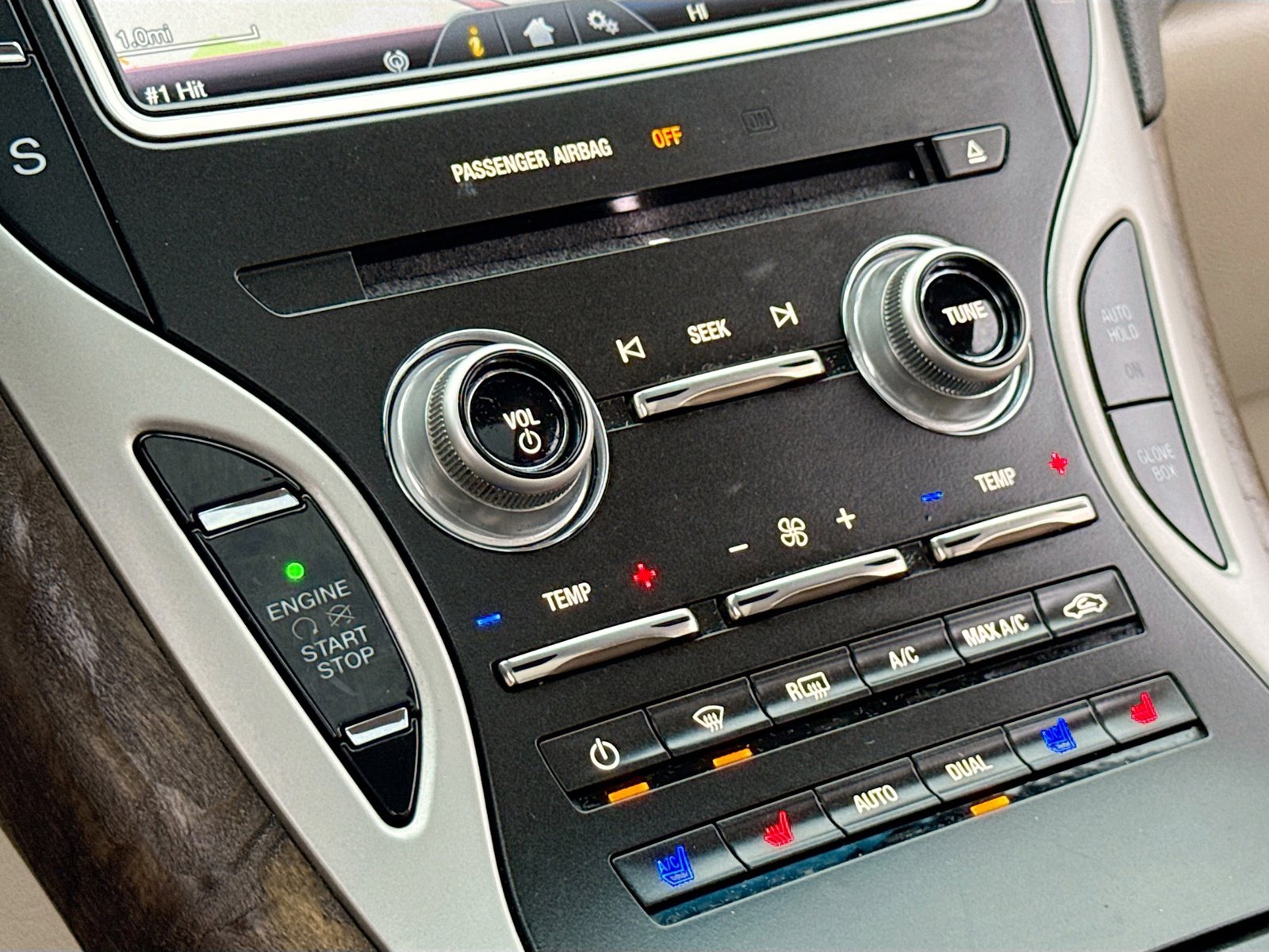 Used 2016 Lincoln MKX Reserve w/ Technology Package image 10