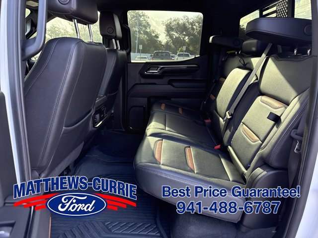 Used 2024 GMC Sierra 1500 AT4 w/ Technology Package AWD/4WD image 12