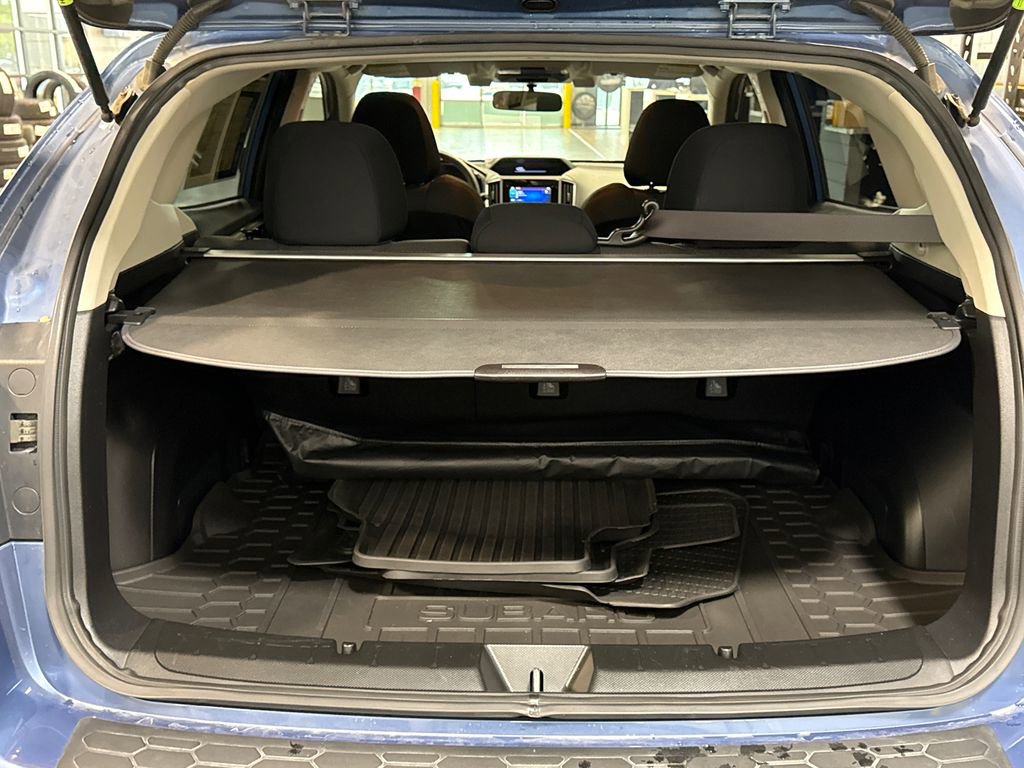 Used 2021 Subaru Crosstrek 2.0i AWD/4WD image 12