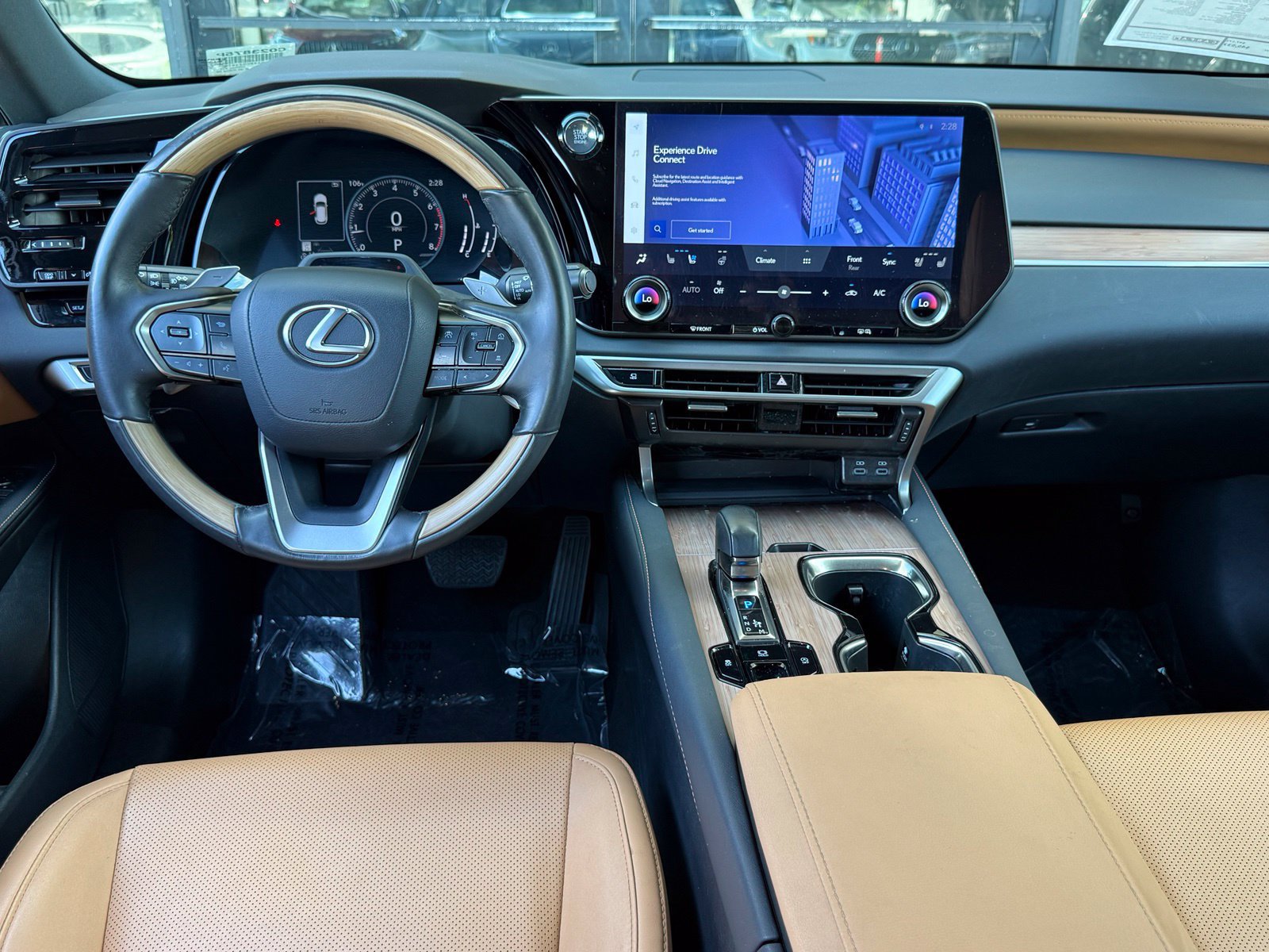 Used 2024 Lexus RX 350 Premium w/ Convenience Package FWD image 33
