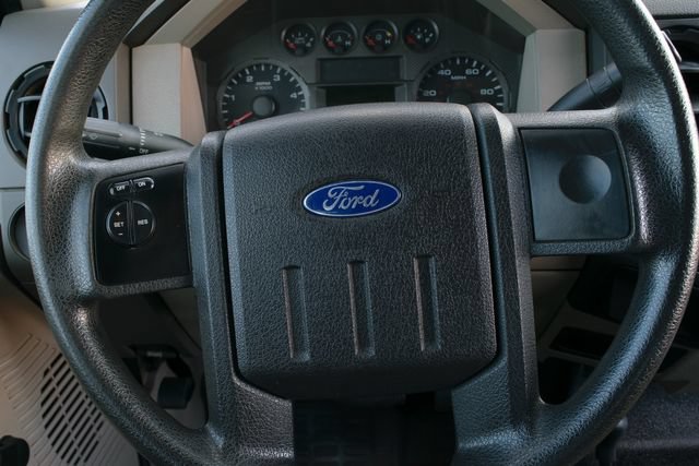 Used 2009 Ford F350 XL AWD/4WD image 16