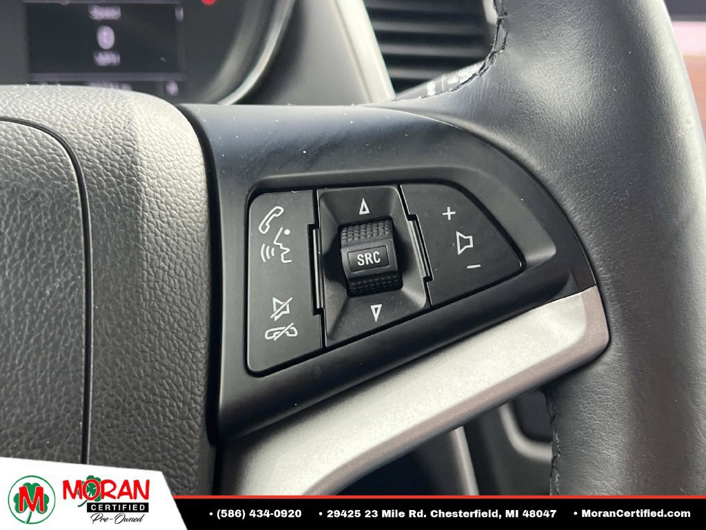 Used 2020 Chevrolet Trax LT w/ LT Convenience Package FWD image 23