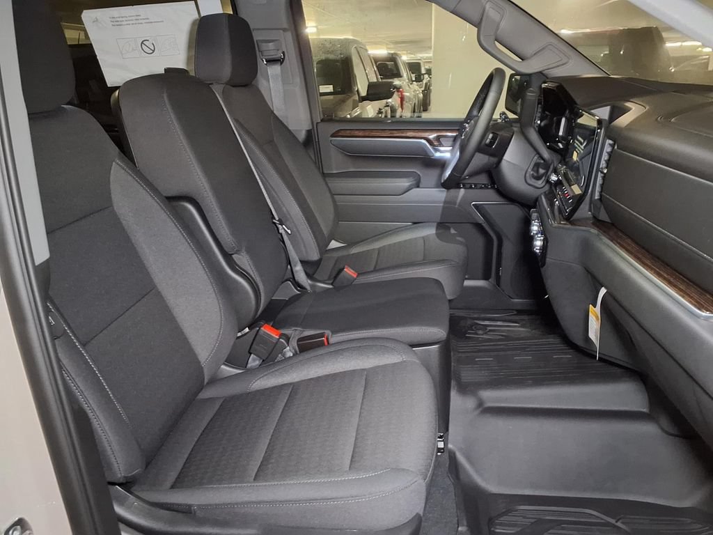 Used 2026 GMC Sierra 1500 SLE AWD/4WD image 6