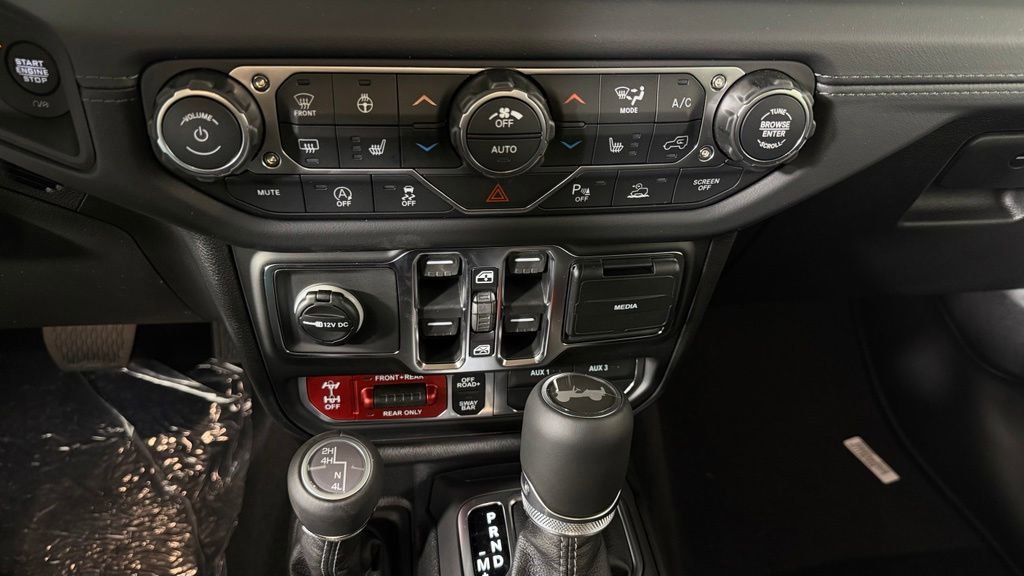 New 2026 Jeep Wrangler Unlimited Rubicon AWD/4WD image 23
