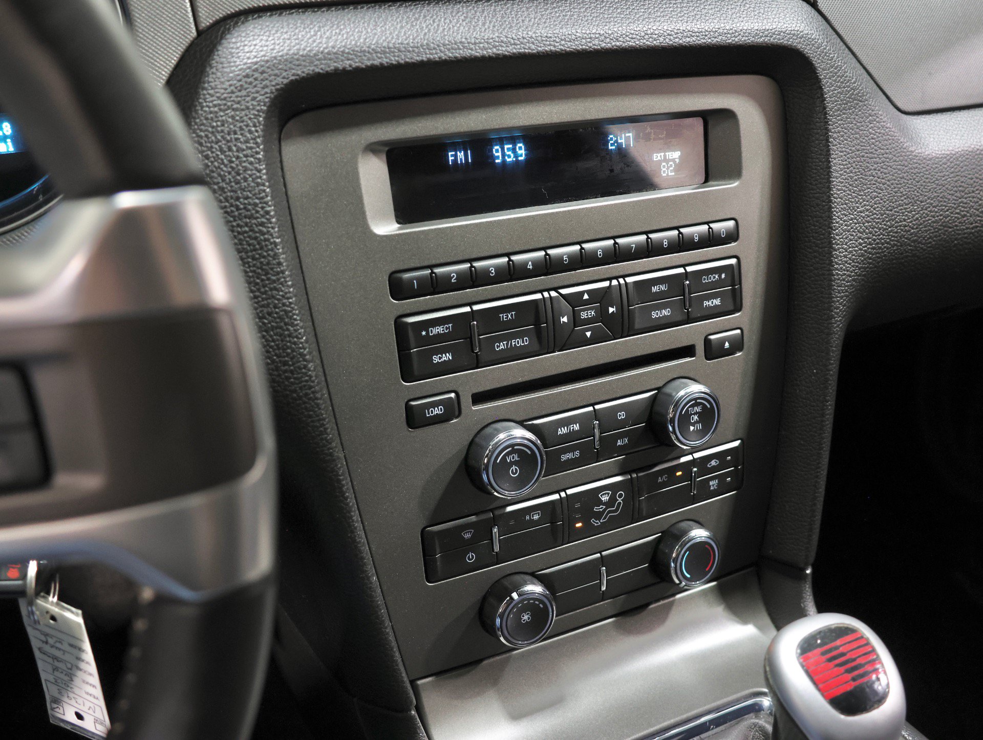 Used 2013 Ford Mustang GT RWD image 9