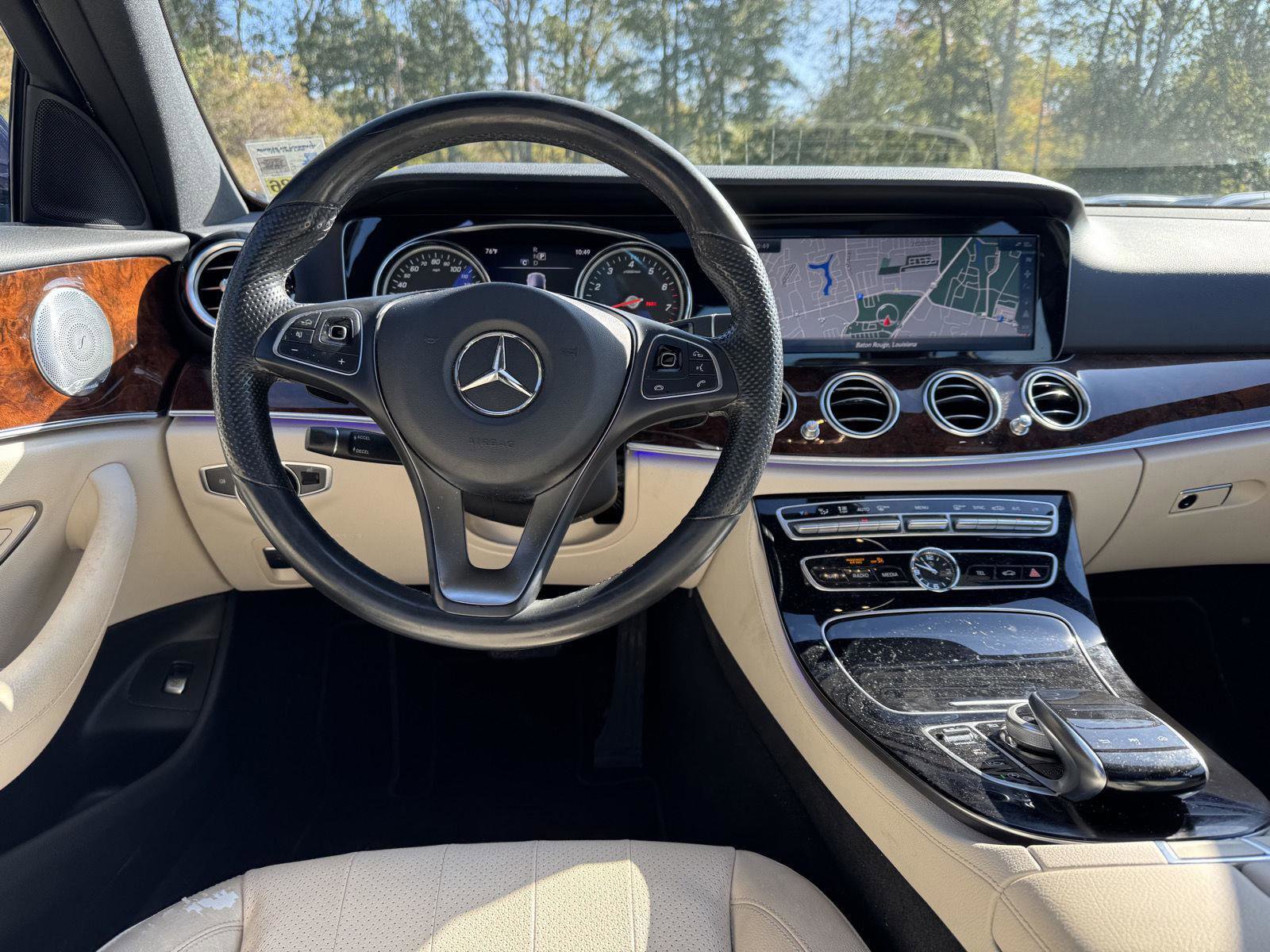 Used 2017 Mercedes-Benz E 300 image 19
