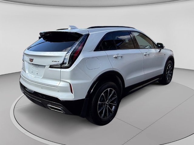 Used 2024 Cadillac XT4 Sport w/ Active Safety Package AWD/4WD image 5