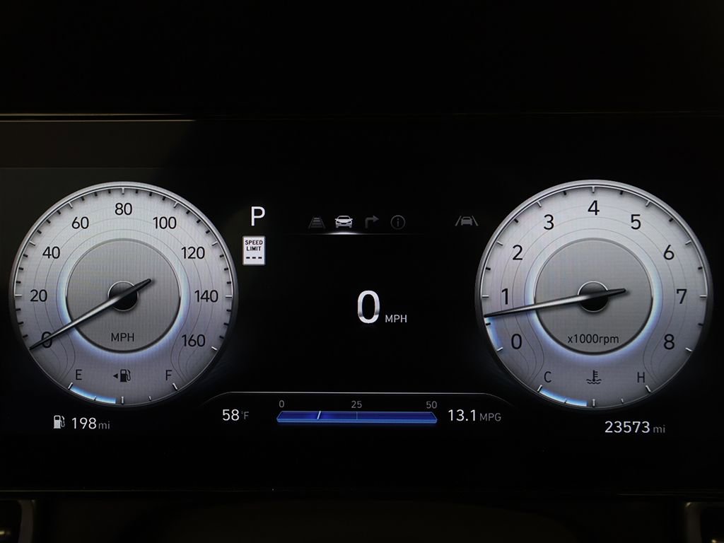 Used 2024 Hyundai Elantra SEL FWD image 35