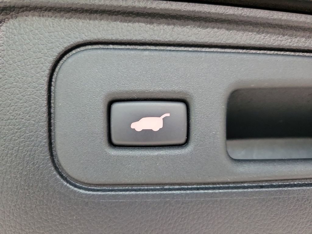 Used 2023 Honda Passport Elite image 17