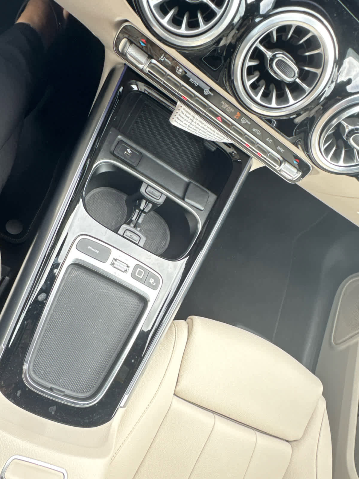 Used 2025 Mercedes-Benz GLA 250 image 19