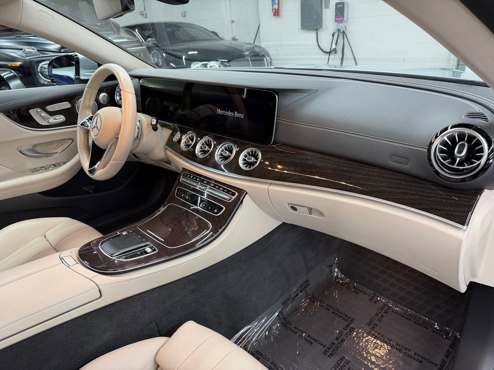 Used 2023 Mercedes-Benz E 450 4MATIC Coupe image 18