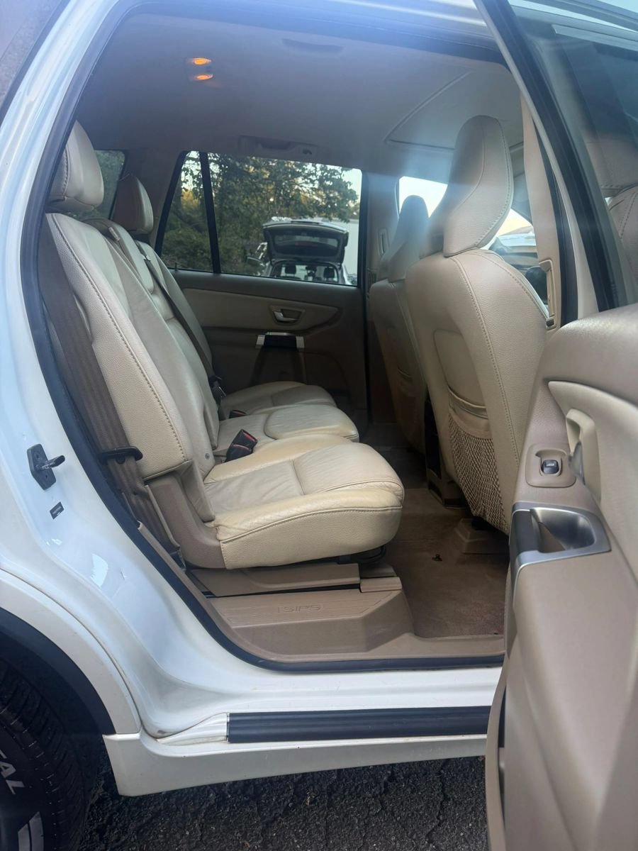 Used 2014 Volvo XC90 3.2 FWD image 21