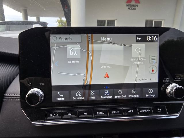 Used 2023 Mitsubishi Outlander SE image 6