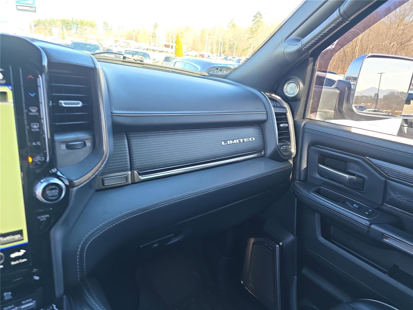 Used 2021 RAM 2500 Limited image 24