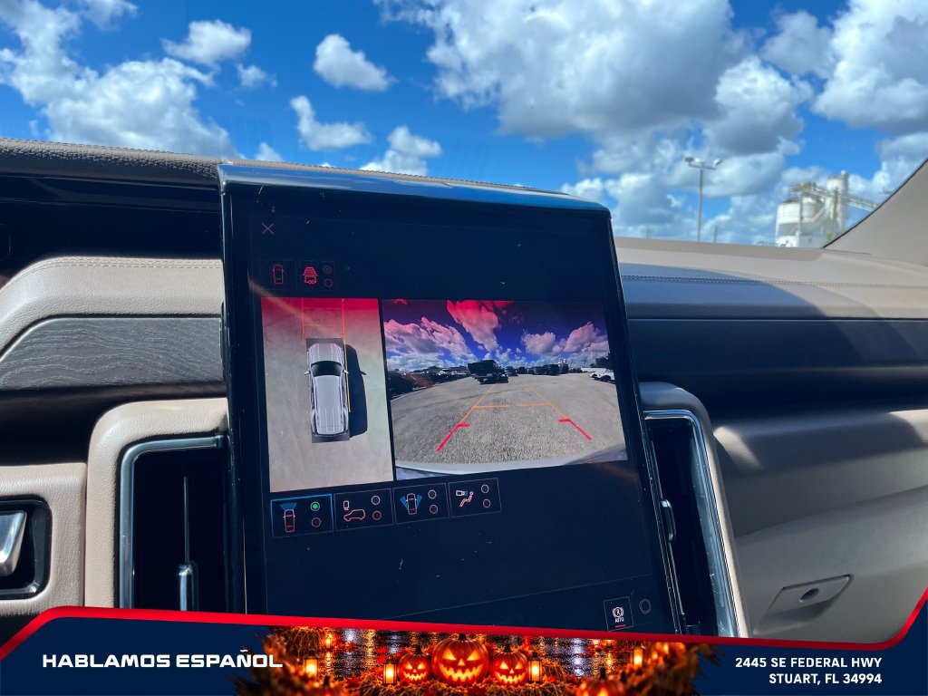 Used 2026 GMC Yukon Denali w/ Sun & Power Step Package AWD/4WD image 33