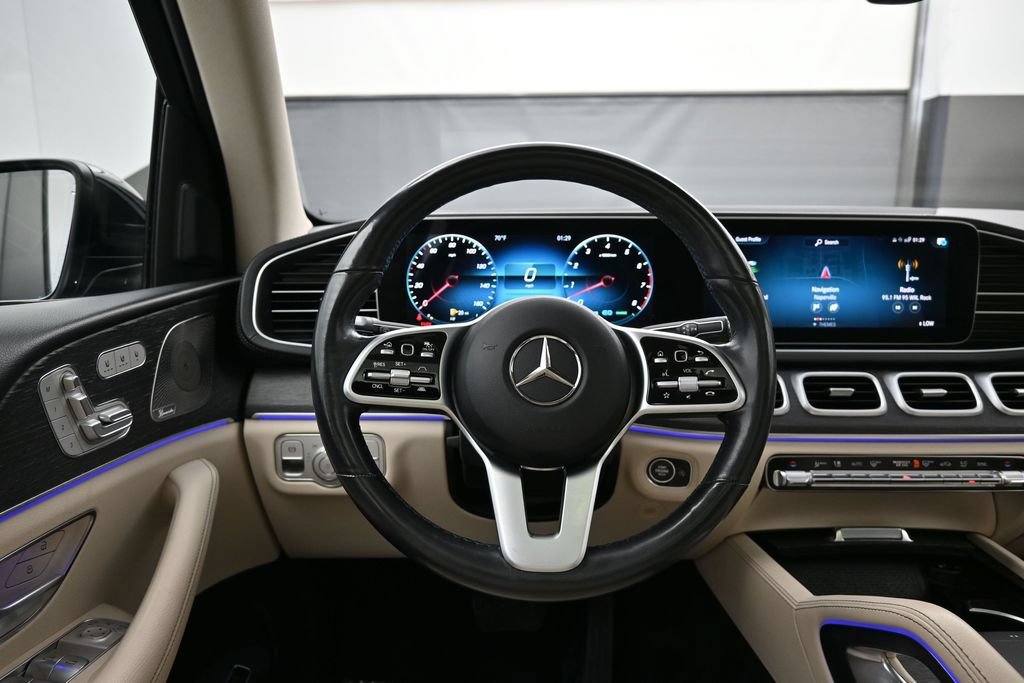 Used 2021 Mercedes-Benz GLS 450 4MATIC image 15