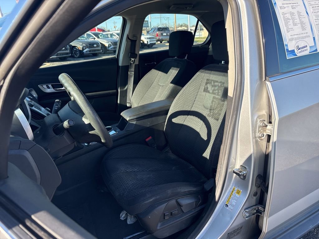 Used 2015 Chevrolet Equinox LS image 8