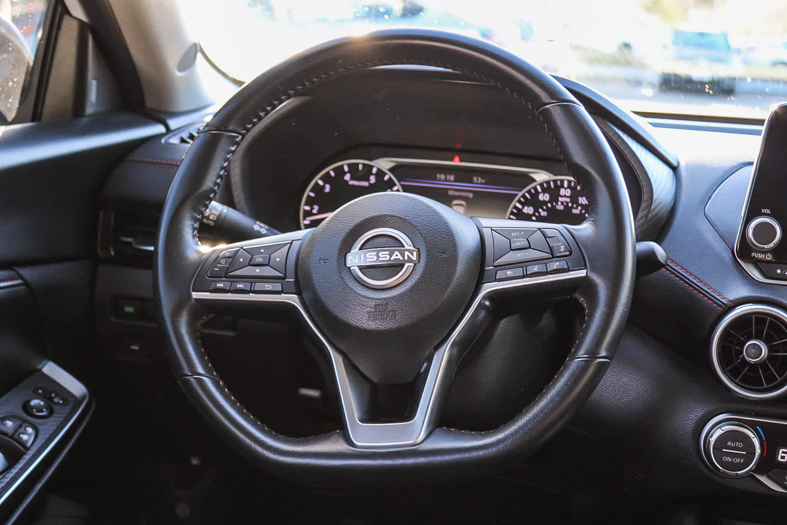 Used 2024 Nissan Sentra SR image 13