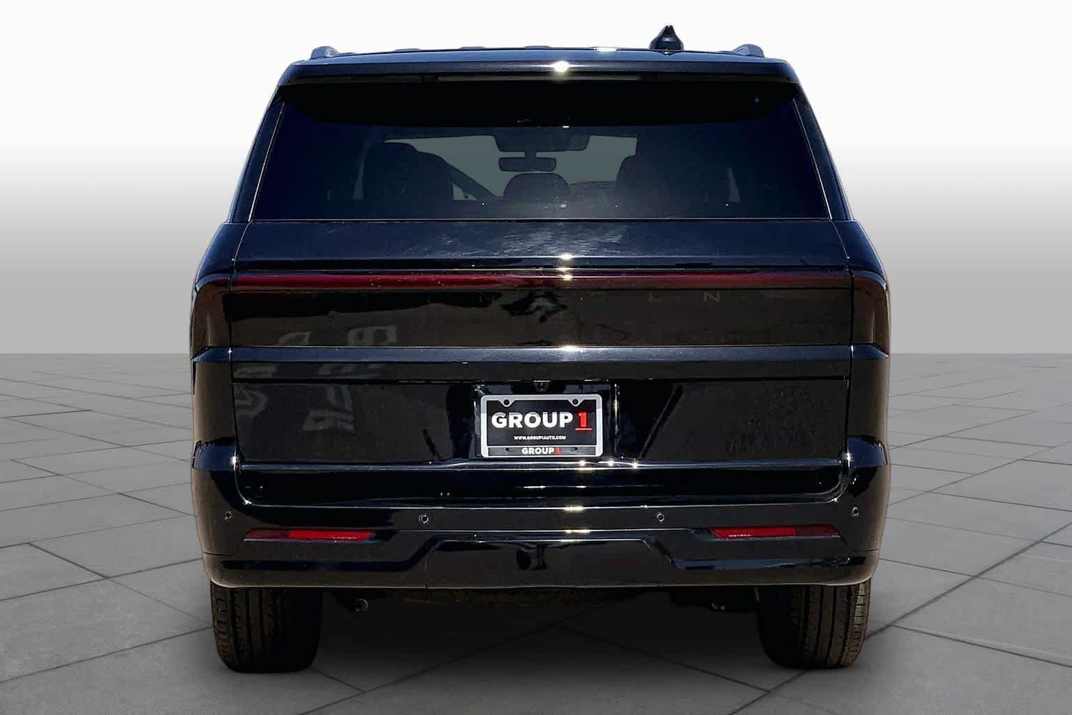 Used 2025 Lincoln Navigator Reserve AWD/4WD image 9