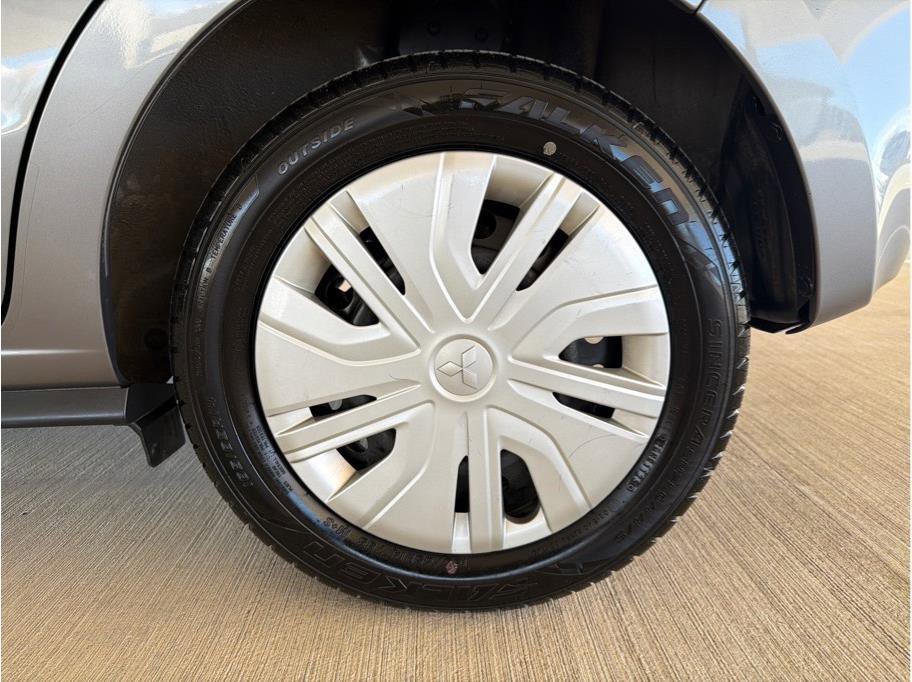 Used 2017 Mitsubishi Mirage ES image 21