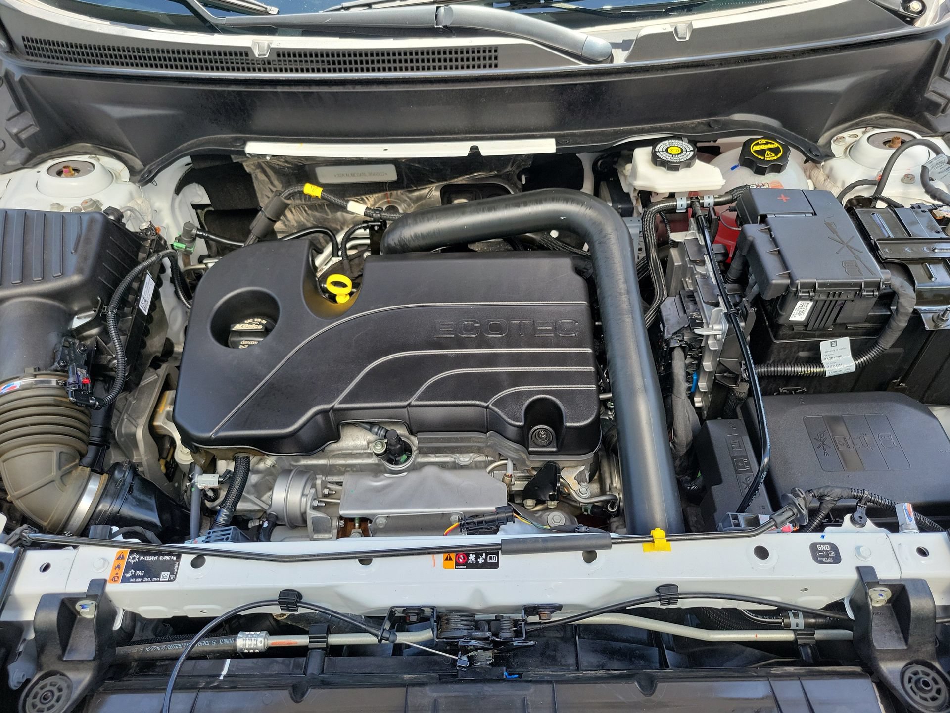 Used 2024 GMC Terrain SLE FWD image 23