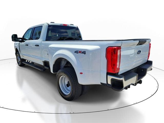 Used 2026 Ford F350 XLT image 3