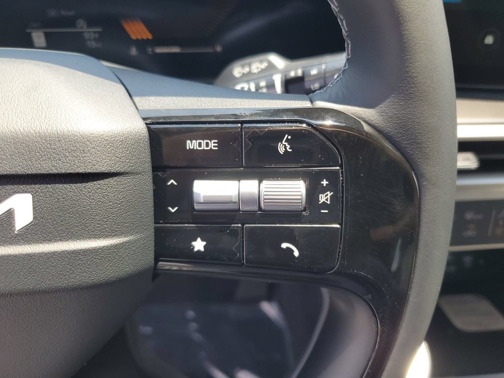 New 2026 Kia Sorento S w/ S Panoramic Sunroof Package FWD image 13